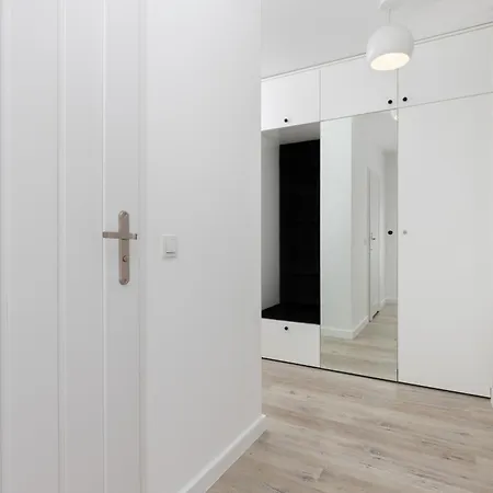 Solvo With Balcony & Parking Przymorze By Renters Apartment Gdansk