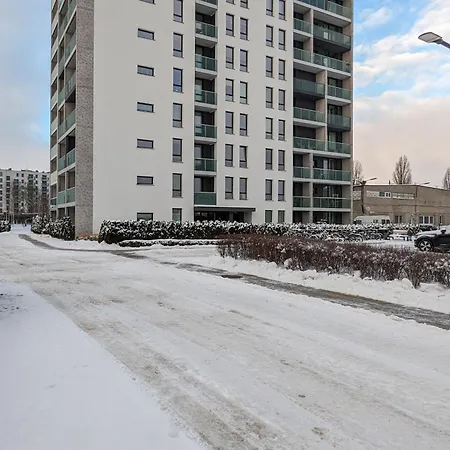 Solvo With Balcony & Parking Przymorze By Renters Gdansk