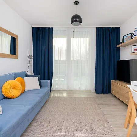 Solvo With Balcony & Parking Przymorze By Renters Gdansk