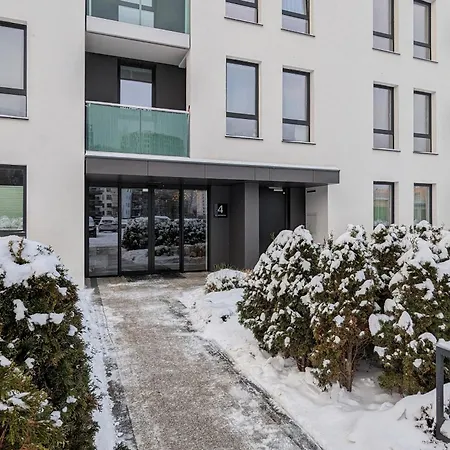 Solvo With Balcony & Parking Przymorze By Renters Apartmán