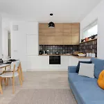 Solvo With Balcony & Parking Przymorze By Renters * グダニスク