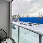 アパート Solvo With Balcony & Parking Przymorze By Renters グダニスク